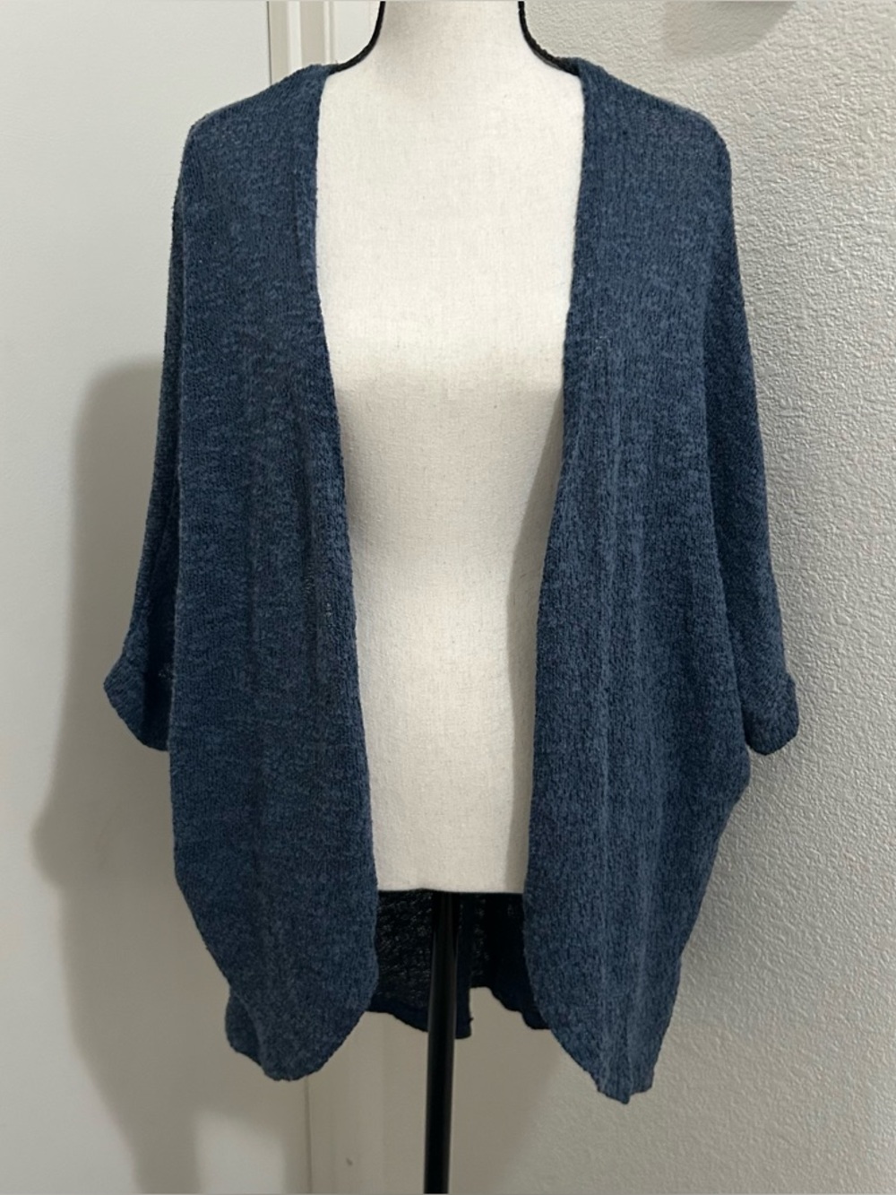 Mossimo Blue Cocoon Cardigan Sweater Large Dolman Sleeves Open Front Boho-Chic